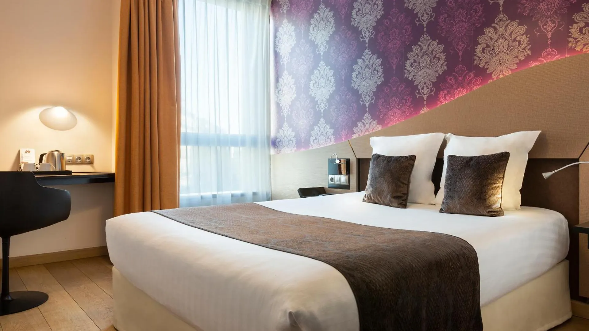 Hor Europe 4* Paris